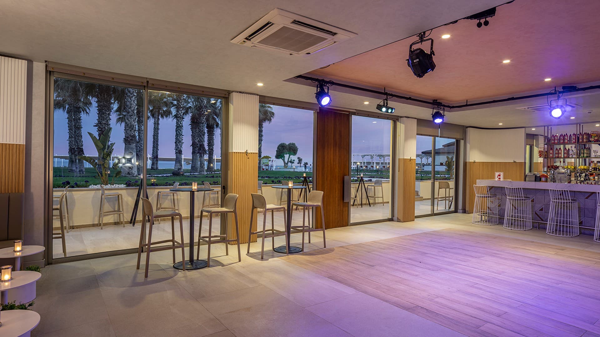Disco Bar